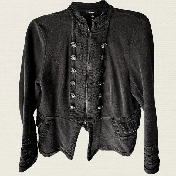 Torrid military jacket - Picture 3 of 7